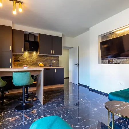 Luxury Hedone Near The Bridge With Private Zone Apartamento *