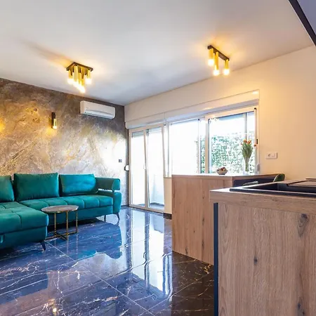 Luxury Hedone Near The Bridge With Private Zone * Задар