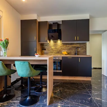 Luxury Hedone Near The Bridge With Private Zone Apartamento *