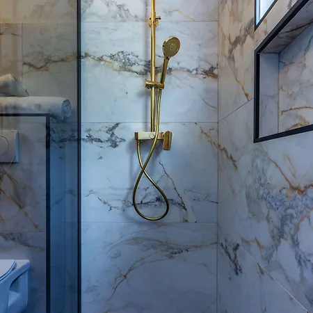 Luxury Hedone Near The Bridge With Private Zone Apartamento