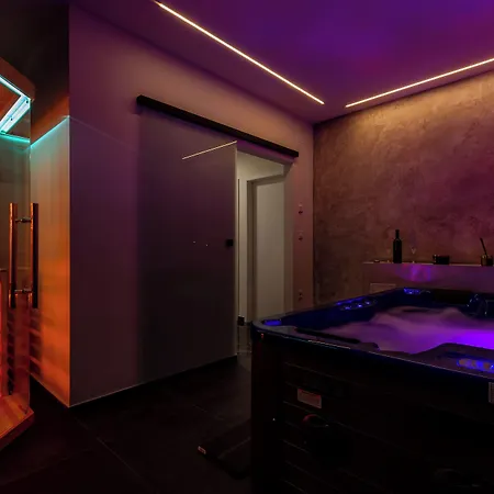 Luxury Hedone Near The Bridge With Private Zone Apartamento Zadar