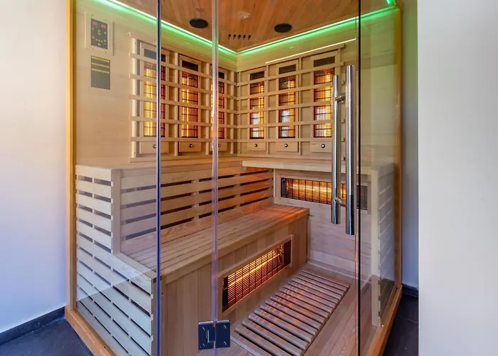 Luxury Hedone Near The Bridge With Private Zone Zadar