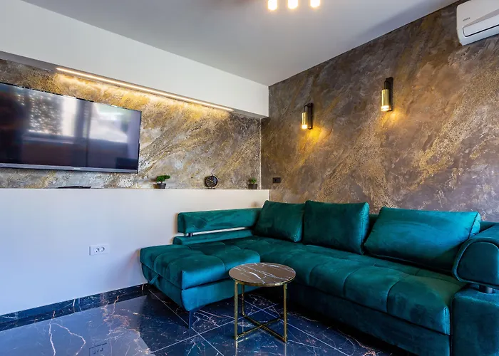 Luxury Hedone Near The Bridge With Private Zone Zadar